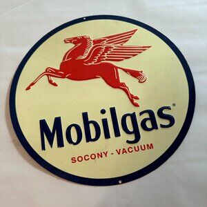Mobilgas Pegasus Socony Round Metal Sign